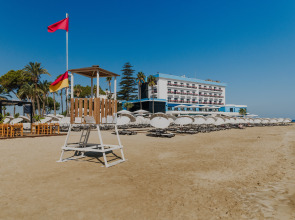Отель Arkin Palm Beach
