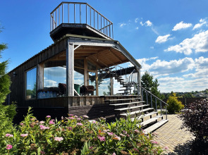 Частный дом с восхитительным видом на озеро Плещеево и город