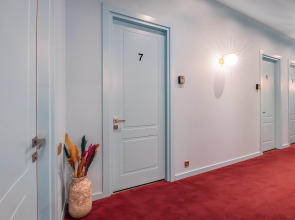 Мини-отель HB Freeze Inn