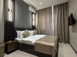 Отель Twelve Inn