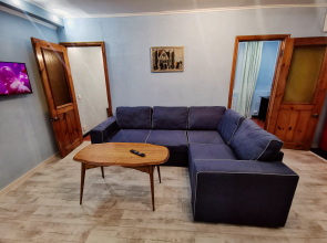 Квартира 3-Комнатная Квартира на Фрунзе