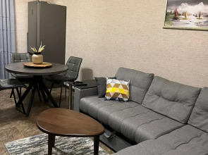 Квартира Уютная и Просторная Трехкомнатная