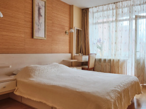 Апартаменты River apartment