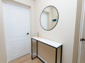 Квартира с новым ремонтом в центре