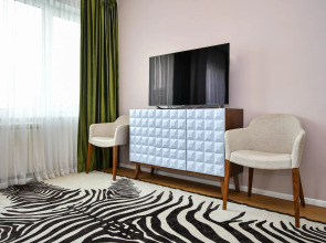 Квартира KRASROOM 3-комн ЛЮКС в Центре