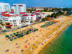 Апартаменты VIP on the beach 1