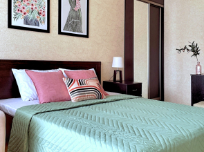 Уютная квартира на Бродвее с балконом