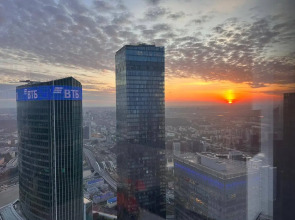 Апартаменты Sky City Moscow 80 этаж Вид на МГУ, Лужники, Парк победы, Воробьевы горы! Уникальный вид!