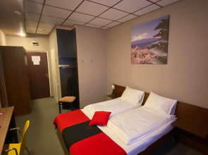 Отель Пония