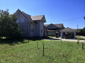 Гостевой дом Коттеджи в аренду Береговая 40А