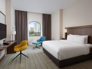 Отель Courtyard by Marriott Baku