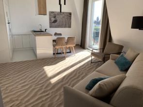 Апартаменты 64 на Володарского 11