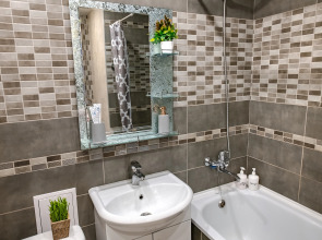 Апартаменты TopHouse на Пологой 60 однокомнатные