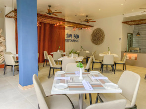 Отель Sky Beach