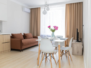 Апартаменты двухкомнатные на Розабакиева 237