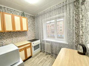 Вместительная квартира рядом СК Олимп