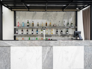 Отель Грейс Бриз