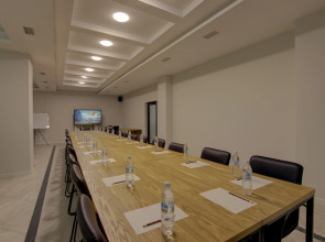 Отель Aisha Hotel