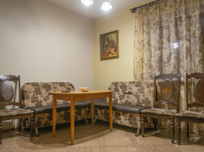 Гостевой дом на Сирина для 24 гостей