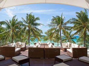 Курортный отель The District Boracay