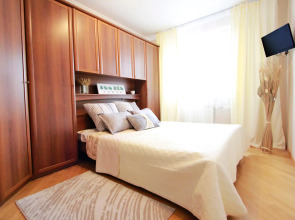 Perovskaya 2/2 Apartments