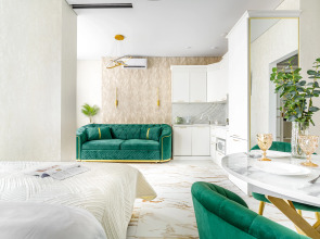 Квартира Изумрудная