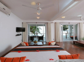 Отель Cocobay Unawatuna