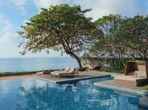 Отель Maya Sanur Resort & Spa