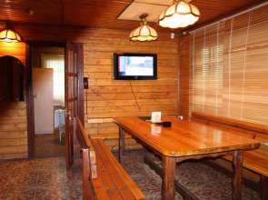 Отель Белое и Черное