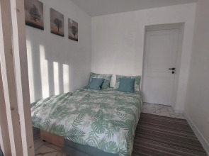 Квартира Трехкомнатная рядом с Кремлем