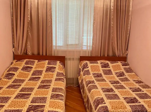 Гостевой дом В Районе Кемпинг