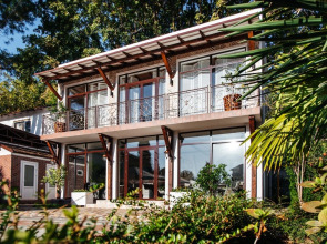 Отель Салют