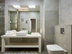 Апартаменты ЕвроУют Просторные трехкомнатные недалеко от центра