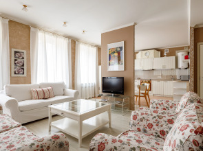 Апартаменты Город Рек на Коломенской 7