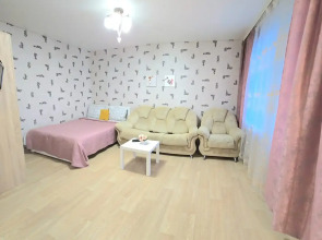 Квартира Комсомольская 105