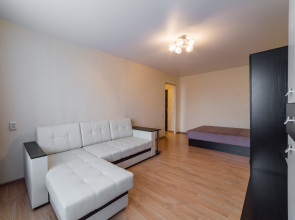 Апартаменты 3 Яр-сутки на Угличской 3