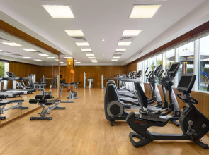 Crowne Plaza Dubai Jumeirah an IHG Hotel