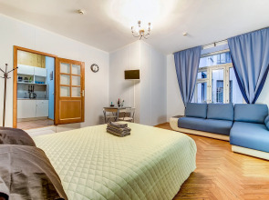 Квартира Gallery apartment