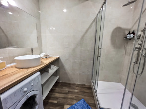 Квартира Апартаменты у Парка Адмирала Фадеева 46б