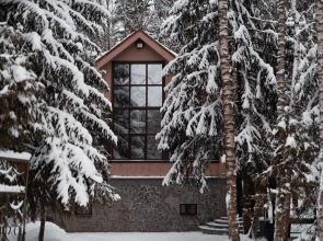 Бисерово Клуб