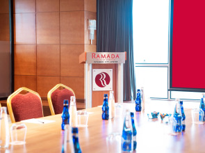 Отель Ramada Plaza By Wyndham Istanbul City Center
