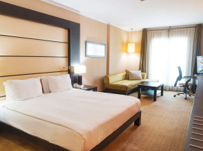 Отель Ramada Plaza By Wyndham Istanbul City Center