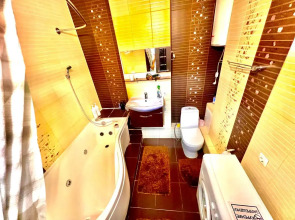 Апартаменты Центр восток отличная на Одесская 44к1