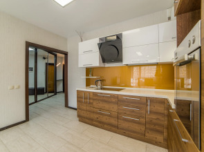 Апартаменты Двухкомнатные на Радищева 33