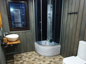 Коттедж Черничный Склон Orhid House