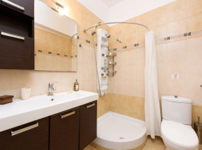 Отель Pontikonisi