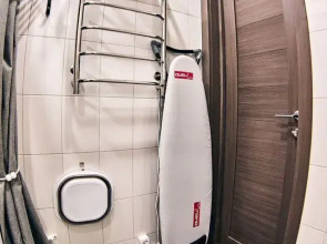 Апартаменты Трехкомнатные в Таунхаусе на Казамазова, 157