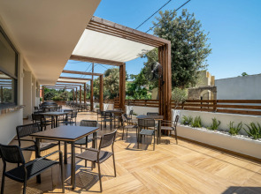 Отель Castellum Suites