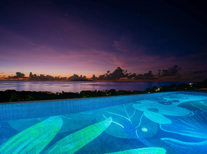 Курортный отель Gardens Hill Resort & Spa