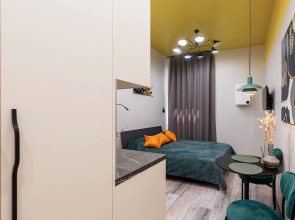 Апартаменты на Кузнецком мосту Yellow